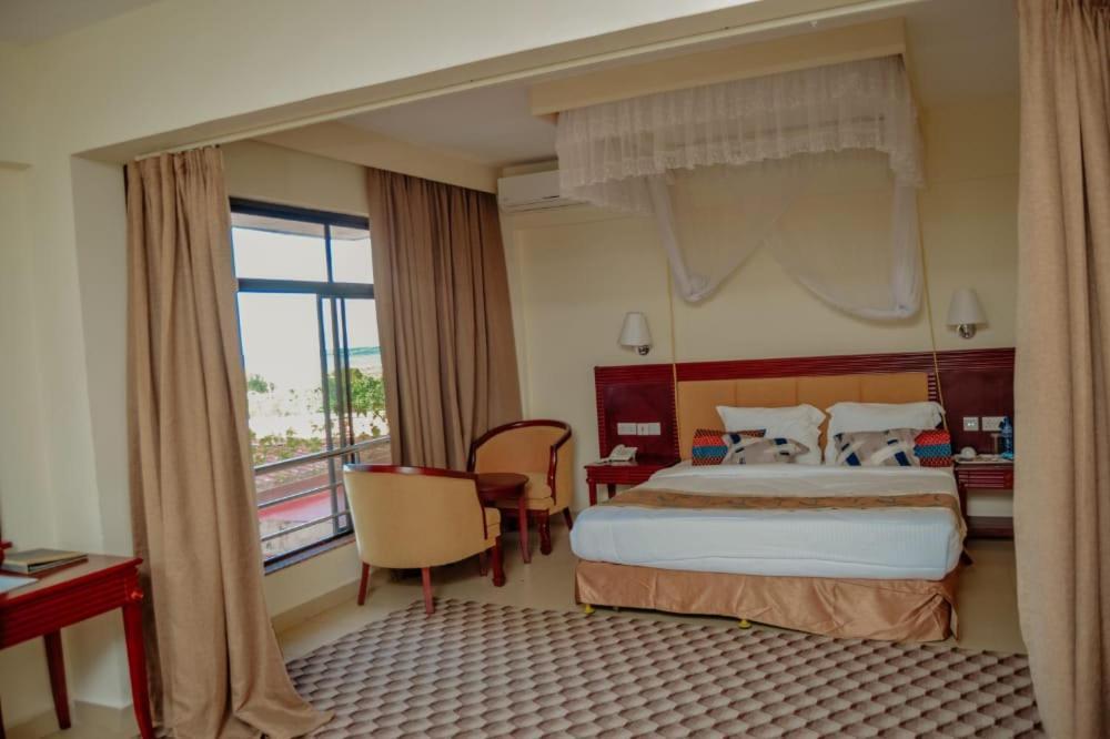 Luwa Evergreen Hotel Mtwara 外观 照片